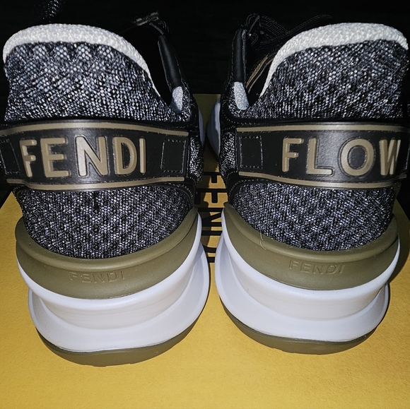 Fendi Women's Black and Pink Fashion Sneakers - Picture 3 of 4